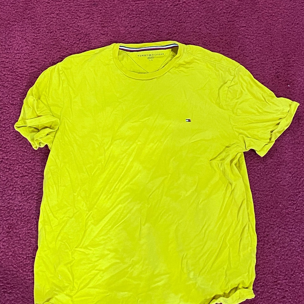 Tommy Hilfiger Men’s Neon Yellow Crew Neck Tee
